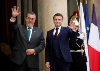 Presidente Arévalo conversa con Macron y Unesco sobre diversos temas