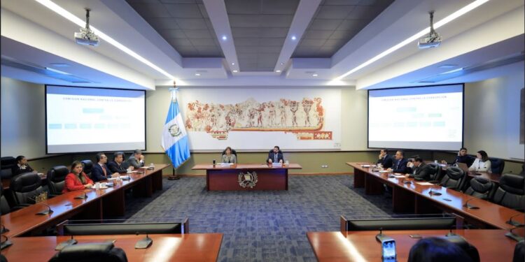 Presidenta en funciones dirige primera reunión con la Comisión Nacional contra la Corrupción