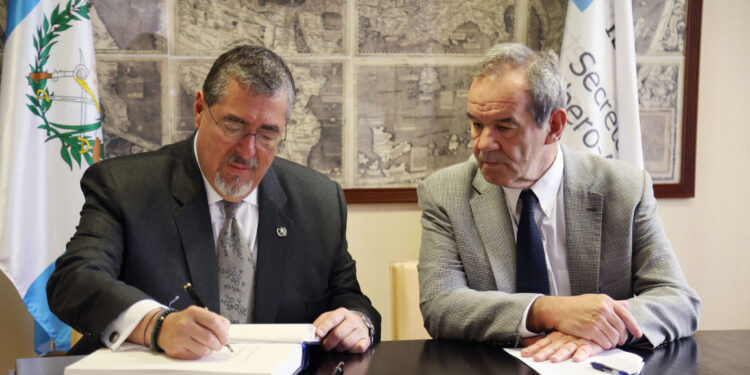 La Segib colaborará con Guatemala en políticas de género, pueblos indígenas e infancia