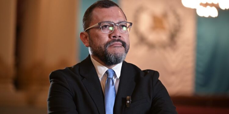 Christian Espinoza destaca logros iniciales en la SIE
