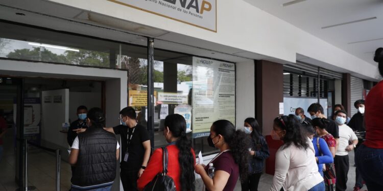 Renap atenderá en horario ampliado. / Foto: DCA.
