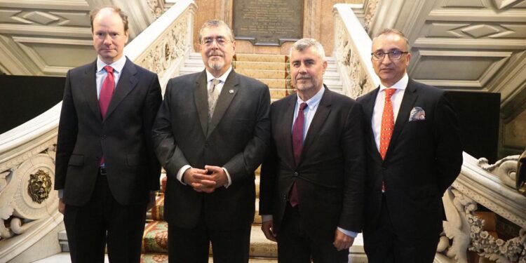 Presidente Bernardo Arévalo destaca su compromiso en la lucha anticorrupción