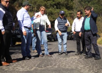 Autoridades constataron que la Ruta Nacional 12 Norte se encuentra en malas condiciones. /Foto: CIV