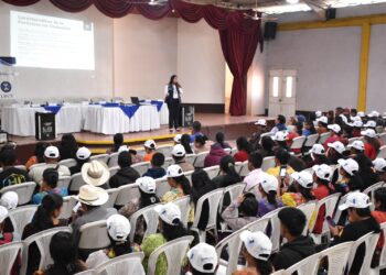 Capacitan a comisiones municipales y comunitarias en temas de prevención de la violencia