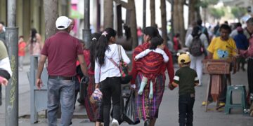 Autoridades hacen el llamado a tomar medidas para evitar más casos. /Foto: Álvaro Interiano.