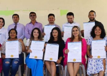 Entregan certificados de competencias a jóvenes en Santa Catarina Mita, Jutiapa