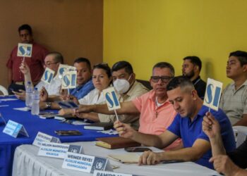 Escuintla establece comisión receptora de expedientes de aspirantes a gobernador titular y suplente