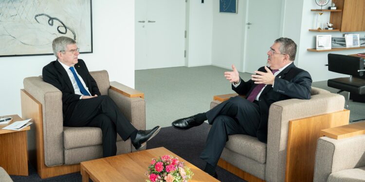 Arévalo: “Junto al COI coincidimos en los derechos de los atletas guatemaltecos”