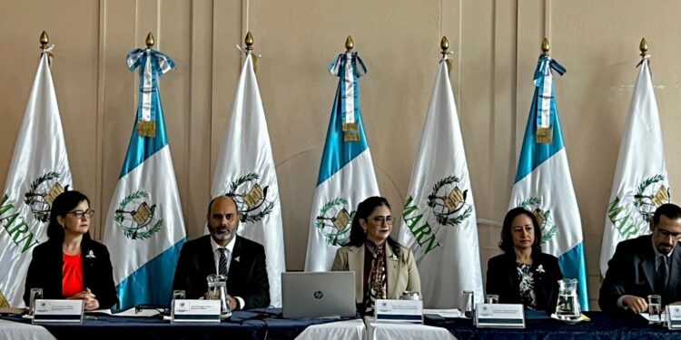 El ministerio indicó que los contratados no se han presentado a laborar.// Foto: MARN.