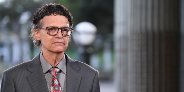 Secretario de Comunicación abordó el proceso de elección de gobernadores. / Foto: Carlos Jacinto.