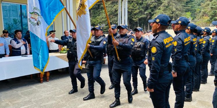 Nueva promoción de la PNC se suma a distintas Comisarías a nivel nacional