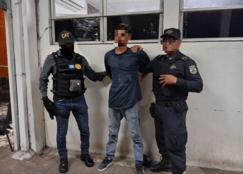 Salvadoreños son referidos a las fuerzas de seguridad de El Salvador. /Foto: PNC