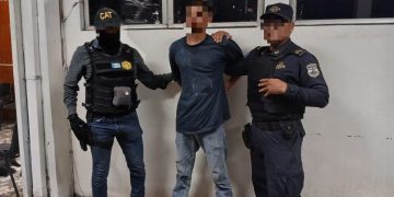 Salvadoreños son referidos a las fuerzas de seguridad de El Salvador. /Foto: PNC