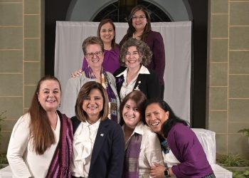 Las mujeres al frente del Ejecutivo. /Foto: Álvaro Interiano