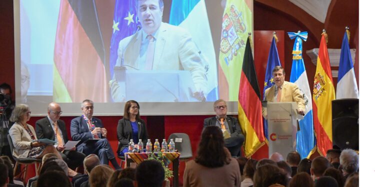 Delegaciones de 33 países de América Latina, El Caribe y Europa definen proyectos para contrarrestar el cambio climático