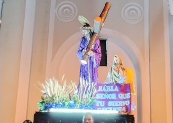 Jesús Nazareno de la iglesia Nuestra Señora del Carmen recorre calles de Jalapa