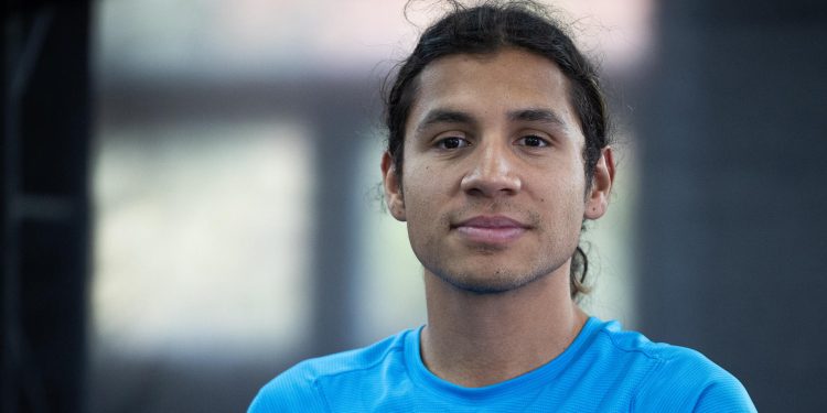 Luis Grijalva completa trámites migratorios y continúa preparación para París 2024