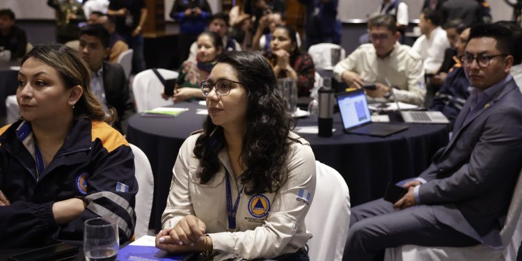 Buscan mejorar estrategias para enfrentar el cambio climático en el país