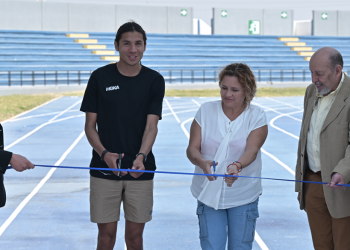 Luis Grijalva participa en inauguración de pista de atletismo en Guatemala