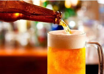 Inteligencia artificial es utilizada en análisis de la cerveza. / Foto: El Financiero.