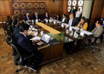 Comisión Nacional contra la Corrupción analiza más de mil 400 contratos