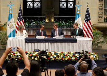 Conferencia de prensa luego del Diálogo Económico de Alto Nivel entre Guatemala y Estados Unidos. / Foto: Alejandro García y Dickéns Zamora.