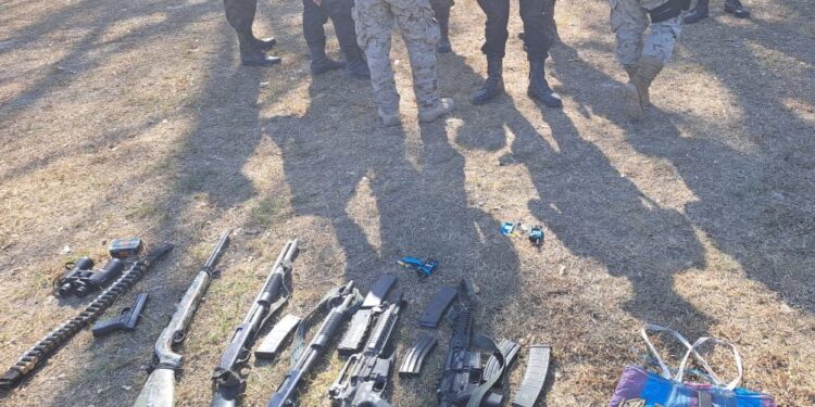 Capturan a 12 personas con armas de fuego en Sierra Lacandón, en Petén