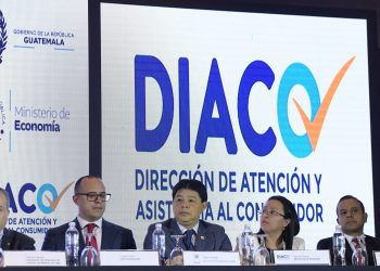 Diaco impulsa la protección al consumidor y usuario financiero