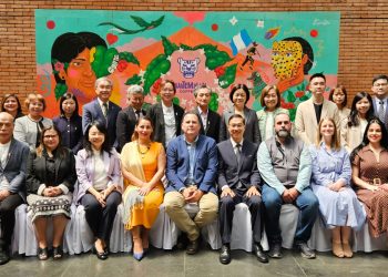 Empresarios taiwaneses fortalecen vínculos con productores de café de Guatemala.