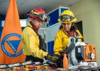 Equipo será utilizado para el sofocamiento de incendios activos. / Foto: Conred.
