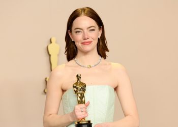 Emma Stone alcanza el Óscar a Mejor Actriz por su papel en Poor Things