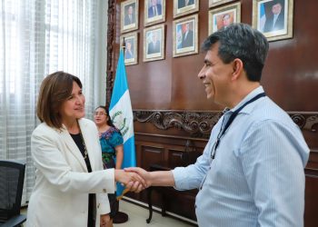 Karin Herrera recibió la visita de representantes del GAM. /Foto: Vicepresidencia de la República
