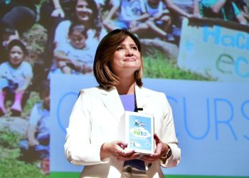 Karin Herrera participó en el concurso Aprendiendo por el Motagua. /Foto: Vicepresidencia de la República