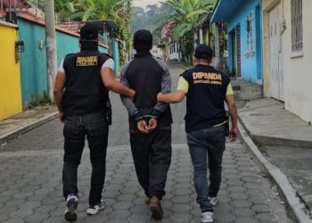 Operativos de seguridad permitieron la captura de 75 personas. /Foto: PNC