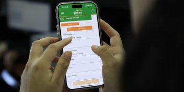 Las mujeres son las que más usan los pagos digitales en Latinoamérica