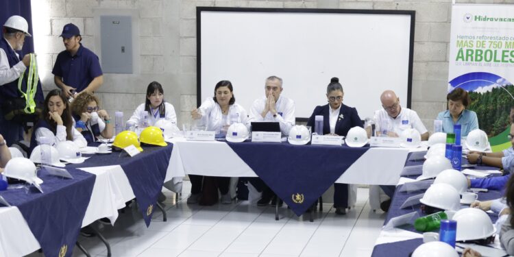 Coordinan acciones para el rescate del río Motagua