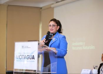 Ministra de Ambiente María José Iturbide.