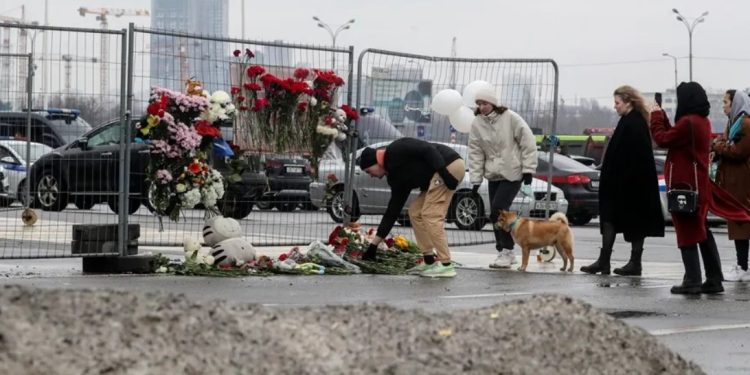 Sube a 137 el número de muertos y a 180 el de heridos en ataque terrorista en Moscú