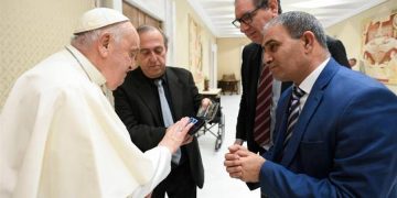 El Papa pide el don de la paz en esta Semana Santa