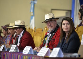 Presidente Arévalo resalta importancia de acuerdo para desarrollo territorial