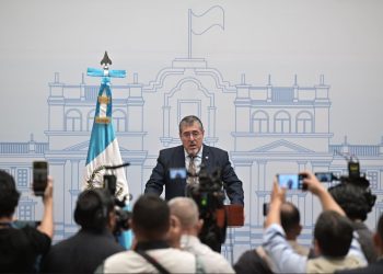 Presidente Bernardo Arévalo en conferencia de prensa.