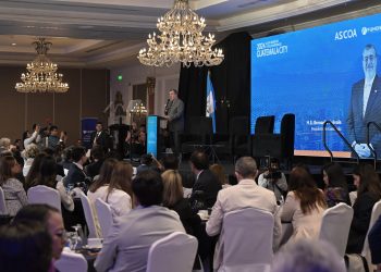 Gobierno y empresarios buscan unir esfuerzos por el desarrollo económico del país