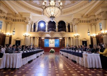 Presidente inaugura diálogo económico de alto nivel entre Guatemala y Estados Unidos