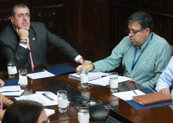 Reunión con el presidente con Copresam, Segeplan y Scep.