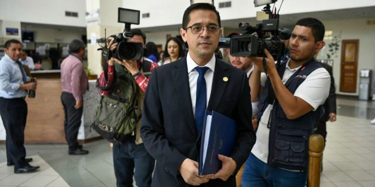 Secretario General de la Presidencia, Juan Gerardo Guerrero.