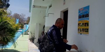 Inspeccionan piscinas para evitar enfermedades transmitidas por el agua