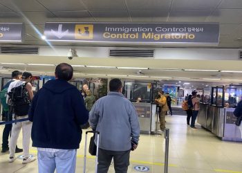 Más de 179 mil personas han ingresado o salido del país en 4 días