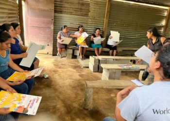 Escuelas comunitarias de nutrición son espacios para abordar buenas prácticas de alimentación. /Foto: Sesan.