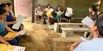 Escuelas comunitarias de nutrición son espacios para abordar buenas prácticas de alimentación. /Foto: Sesan.