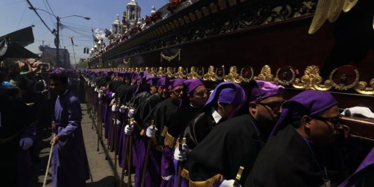 PNC resguardará procesiones del Domingo de Ramos en la zona 1